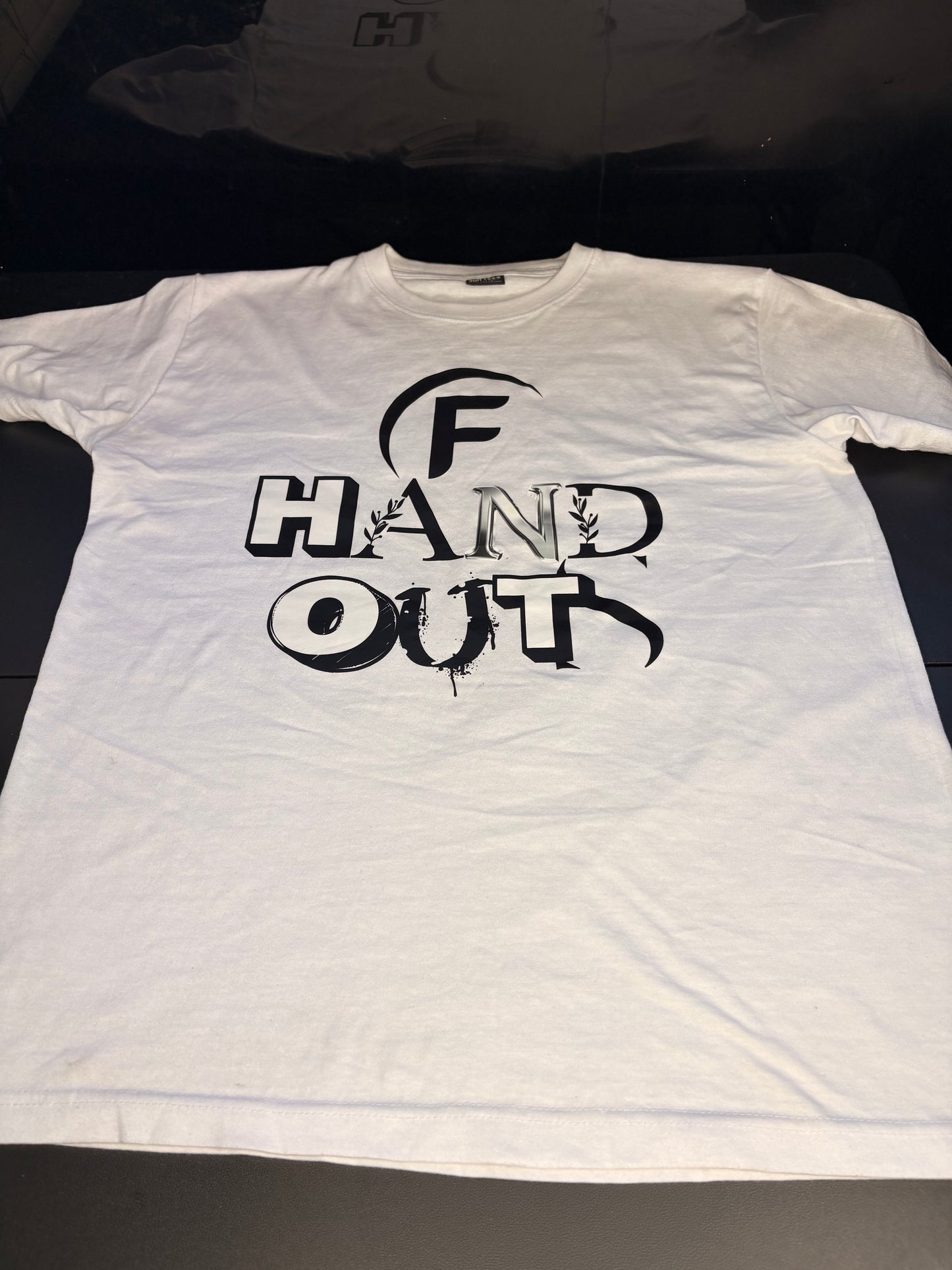 STREET CLASSIC F HAND OUTS